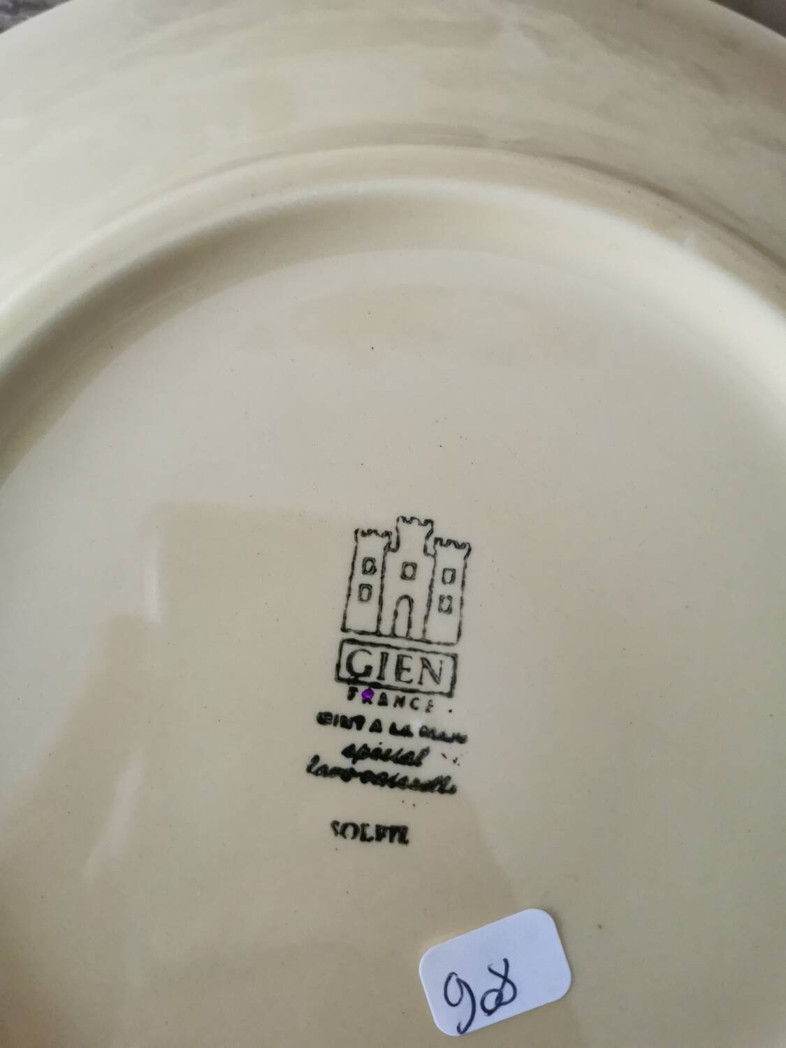 Hollow dish in Gien earthenware, Sunflower