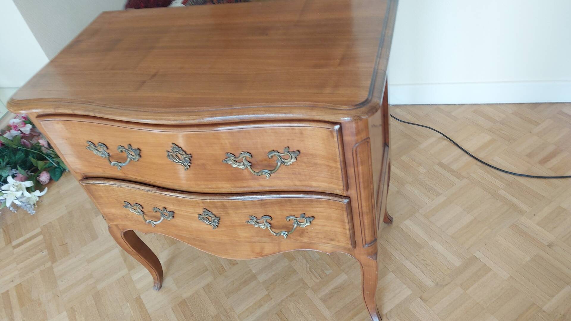 Louis XV style commode