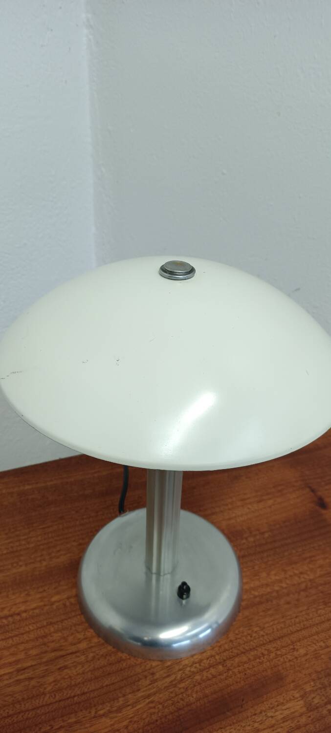 Art Deco saucer lamp