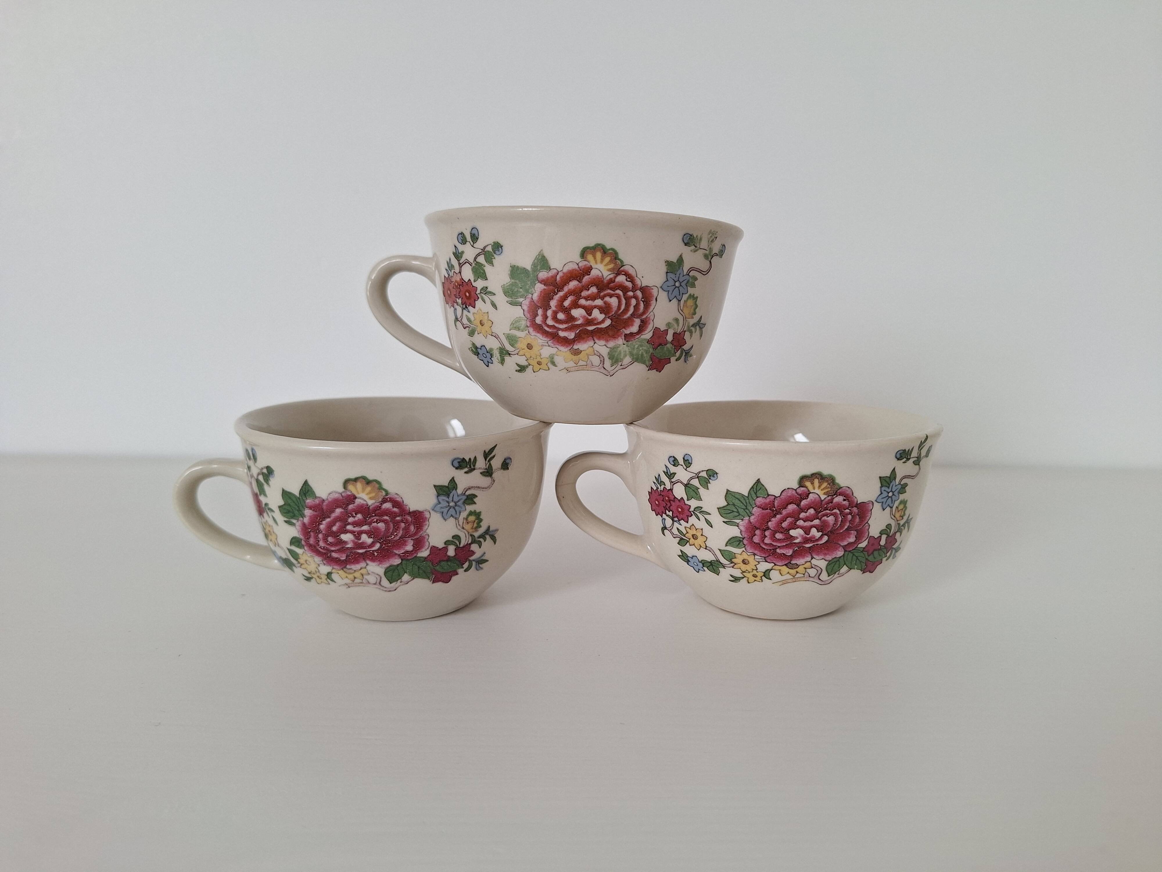Chi Kiang Stoneware vintage flower mugs