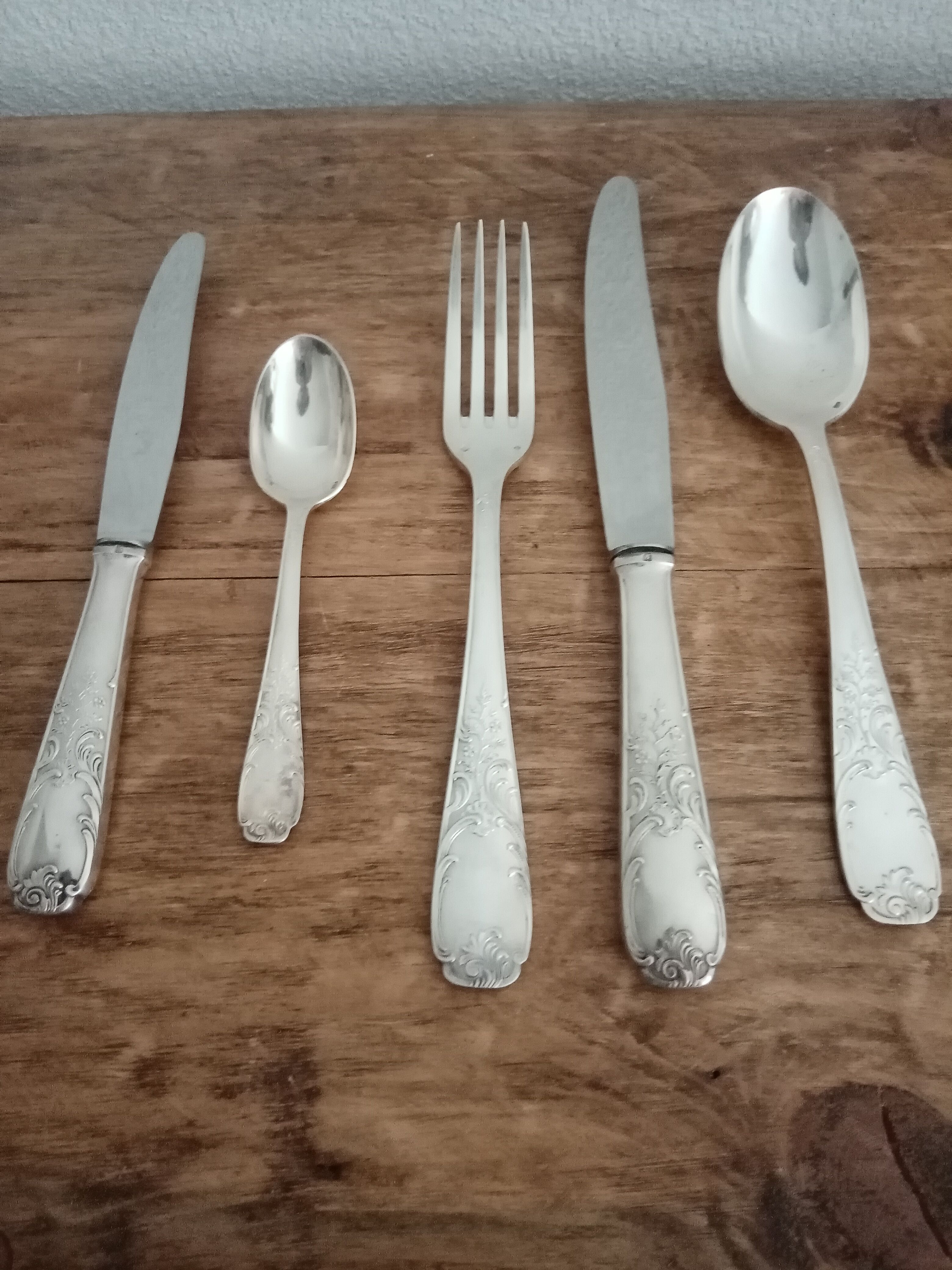 Housewife 61 pieces in silver metal decors rocaille hallmark 84 gr