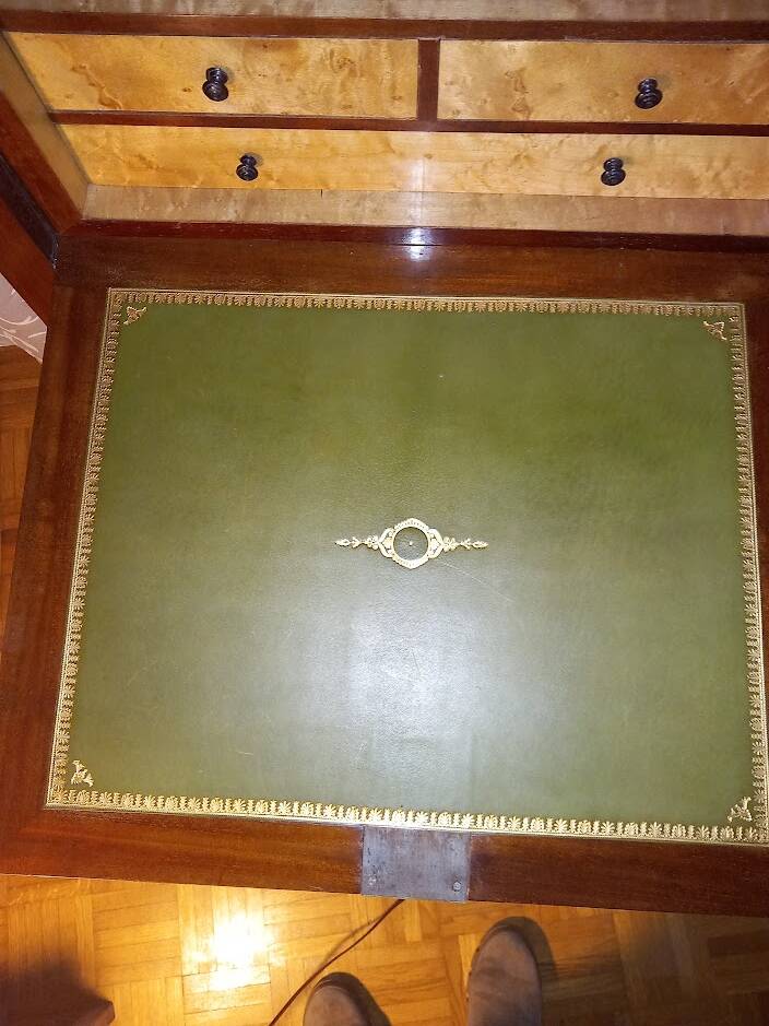 Louis Philippe secretary