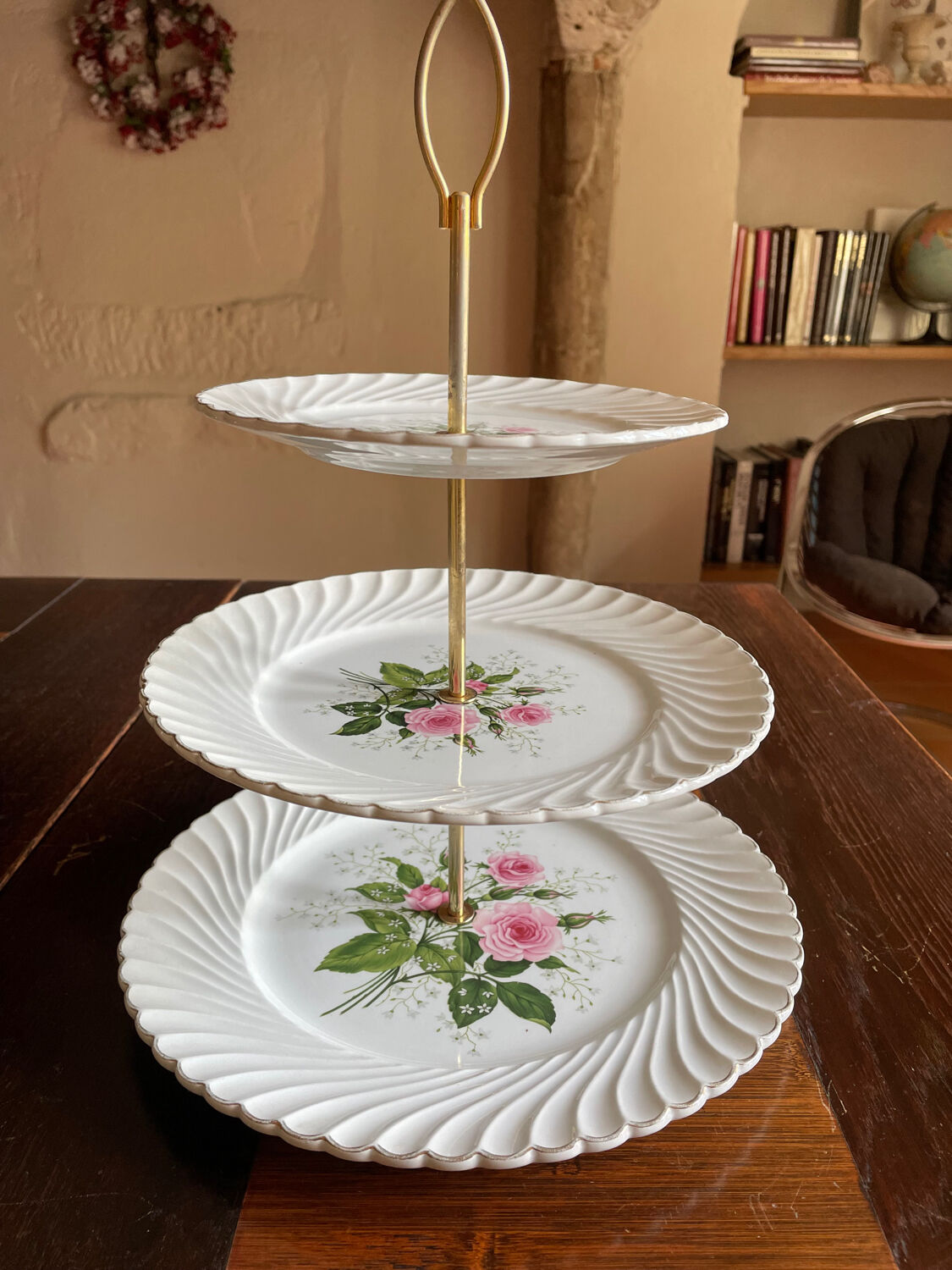 Luneville K and G porcelain servant