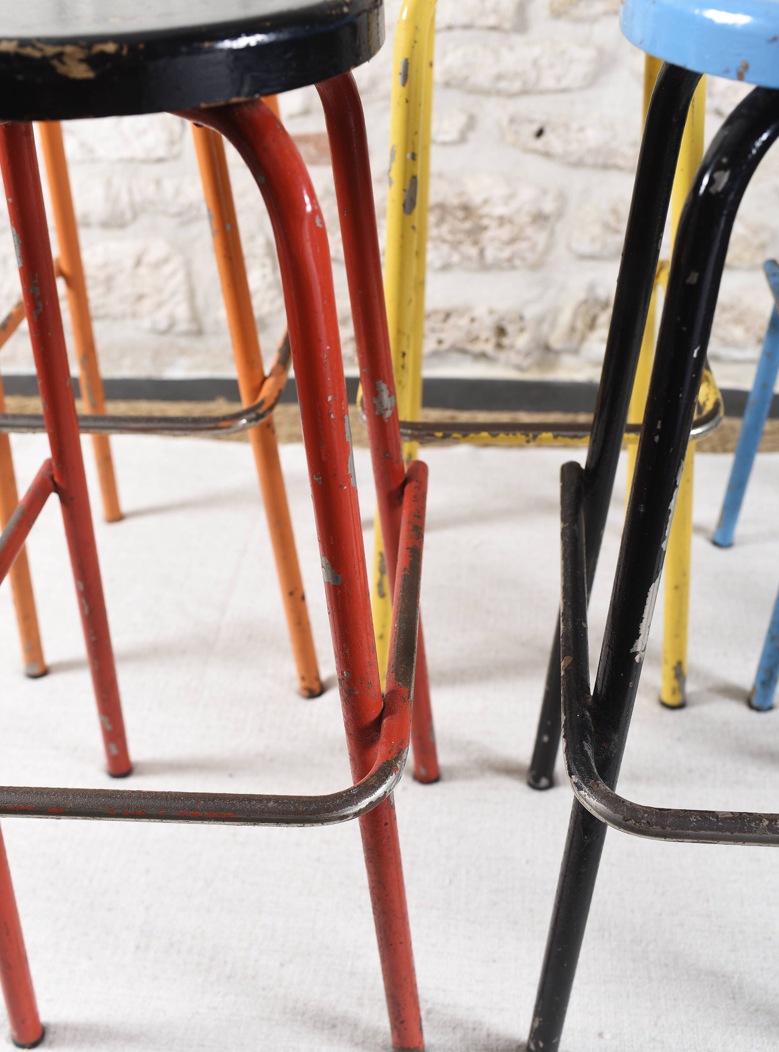 Set of 6 industrial high stools