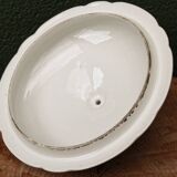 Pillivuyt porcelain tureen, gold medal 1867