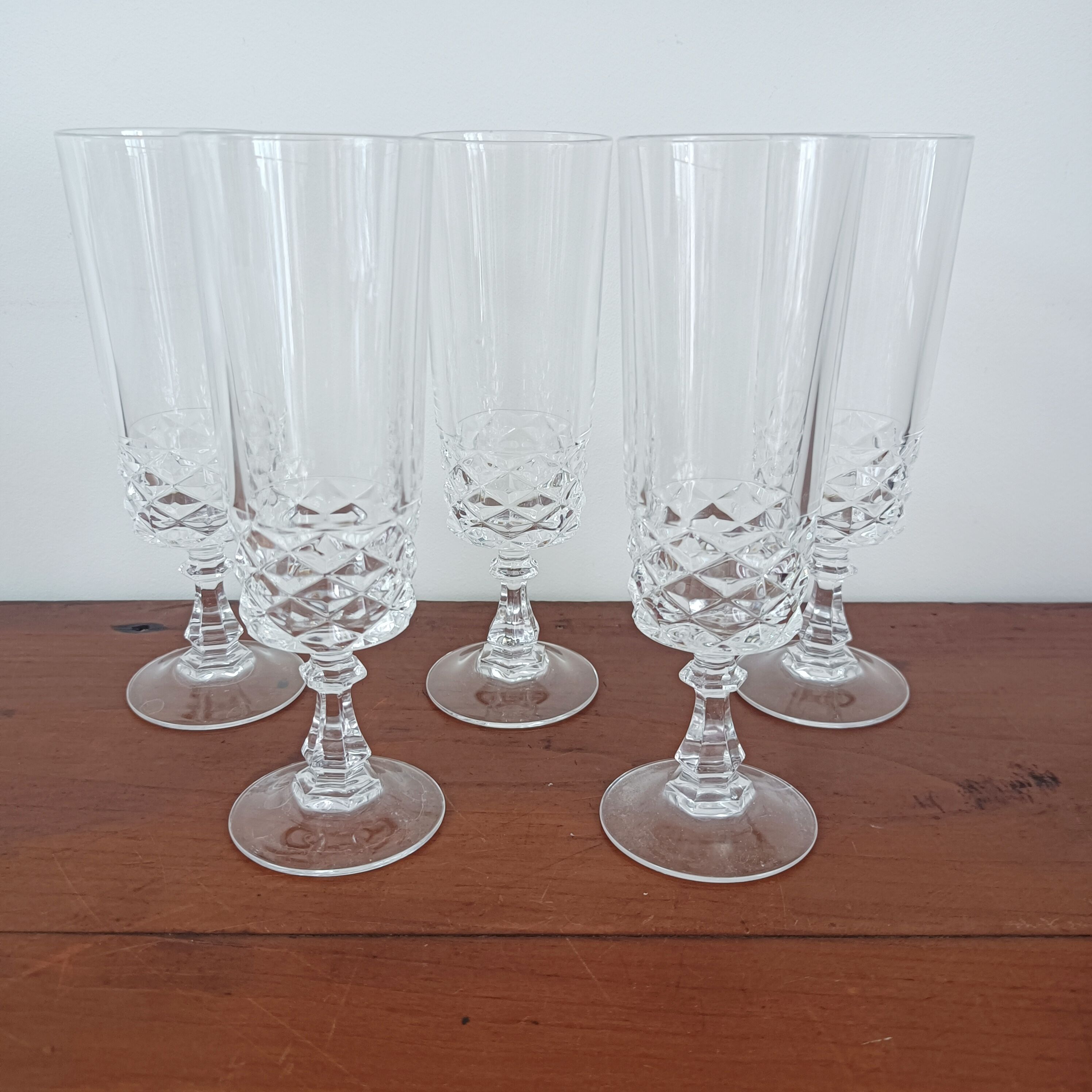 Set of 7 champagne flutes