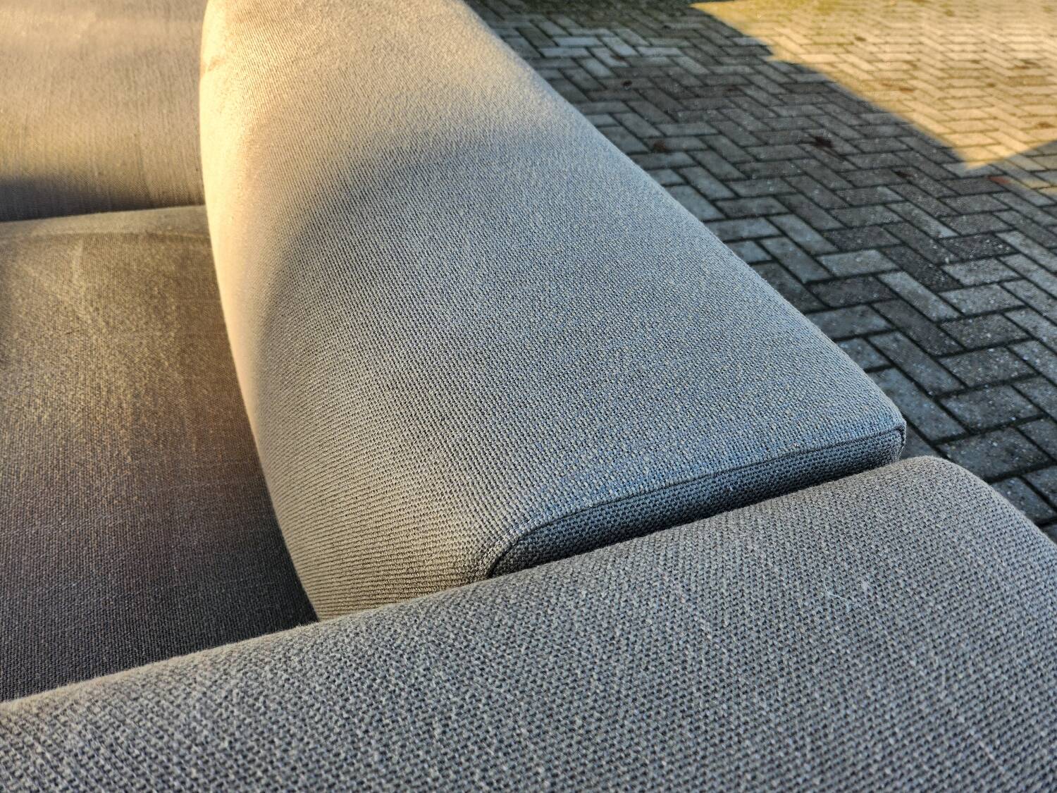 Cassina MOOV corner sofa by Piero Lissoni