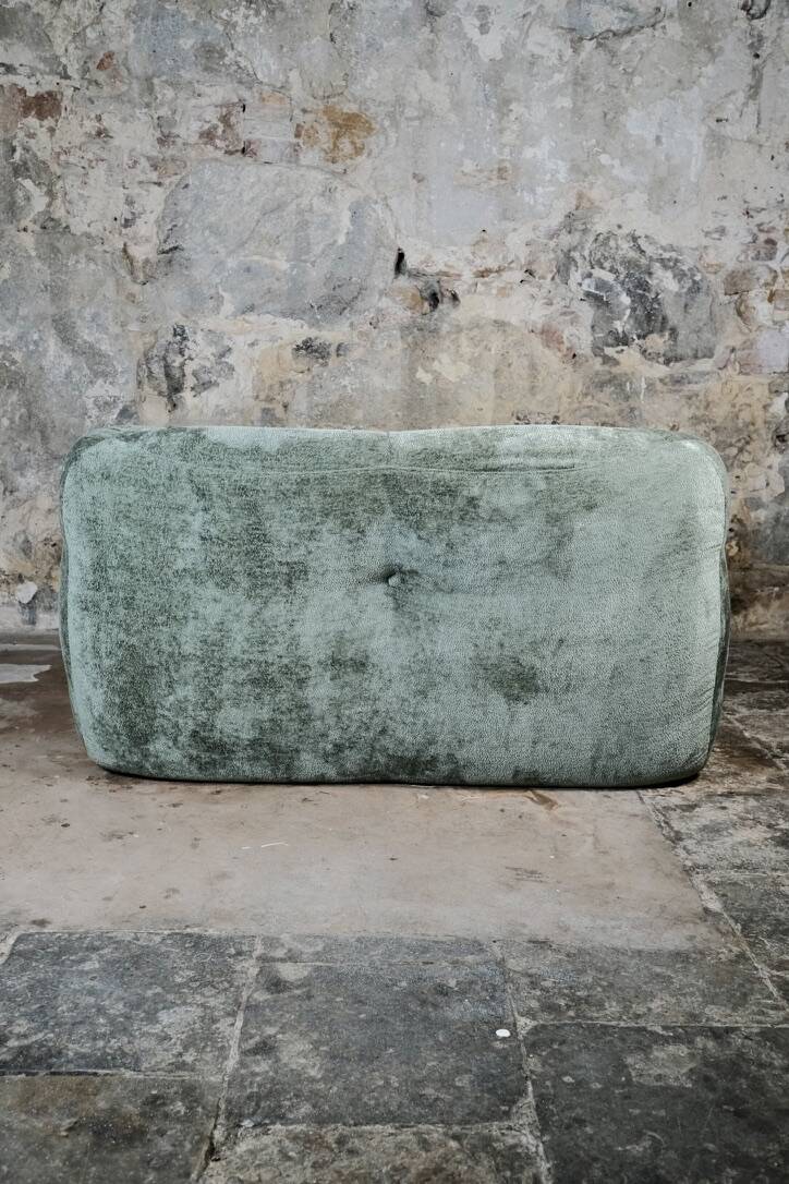 Canapé 2 places compact Ligne Roset, France, 1970s