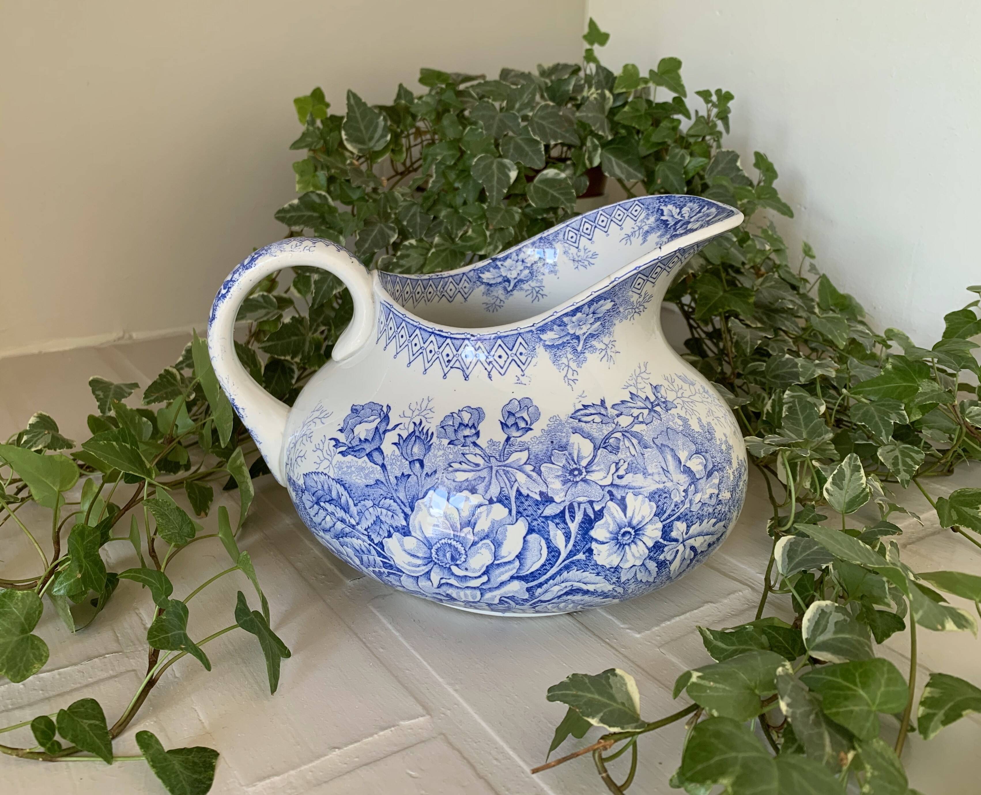 Old earthenware pitcher from Saint-Amand (North) – Jardinière model