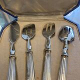 Silverware dessert service