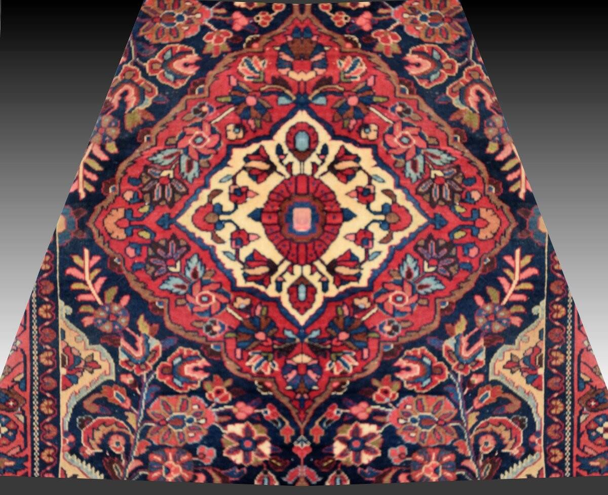 Persian Oriental rug Iran Lilian: 1.47 x 1.97 metres
