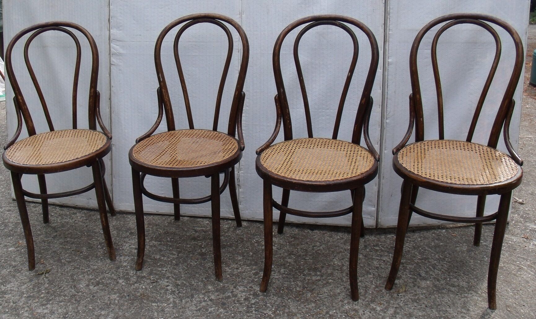 Lot of 4 chairs old bistro cyear