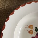 Series of 8 soup plates