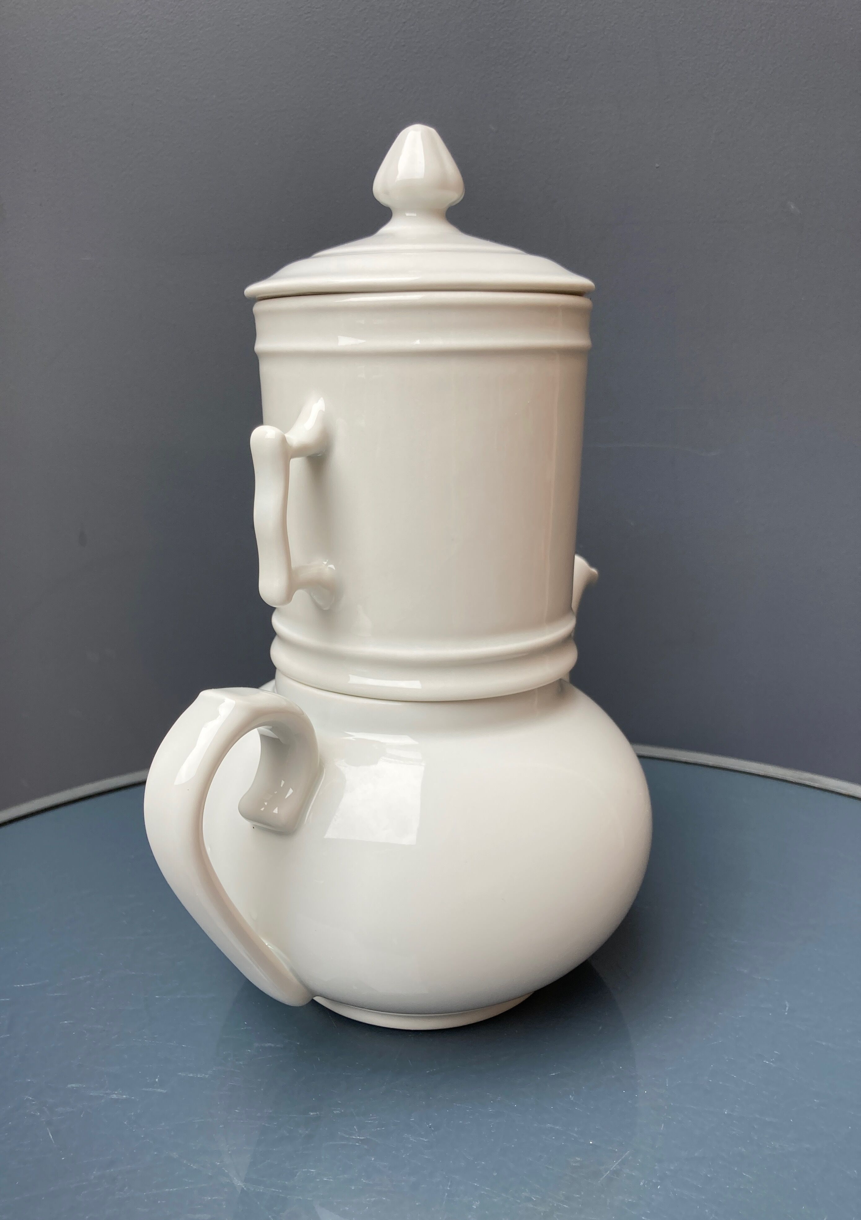 Pillivuyt porcelain herbal tea