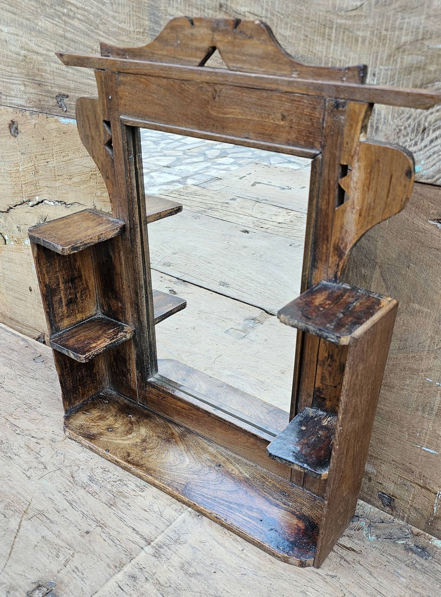 Ancien miroir - étagère Art déco en teck birman