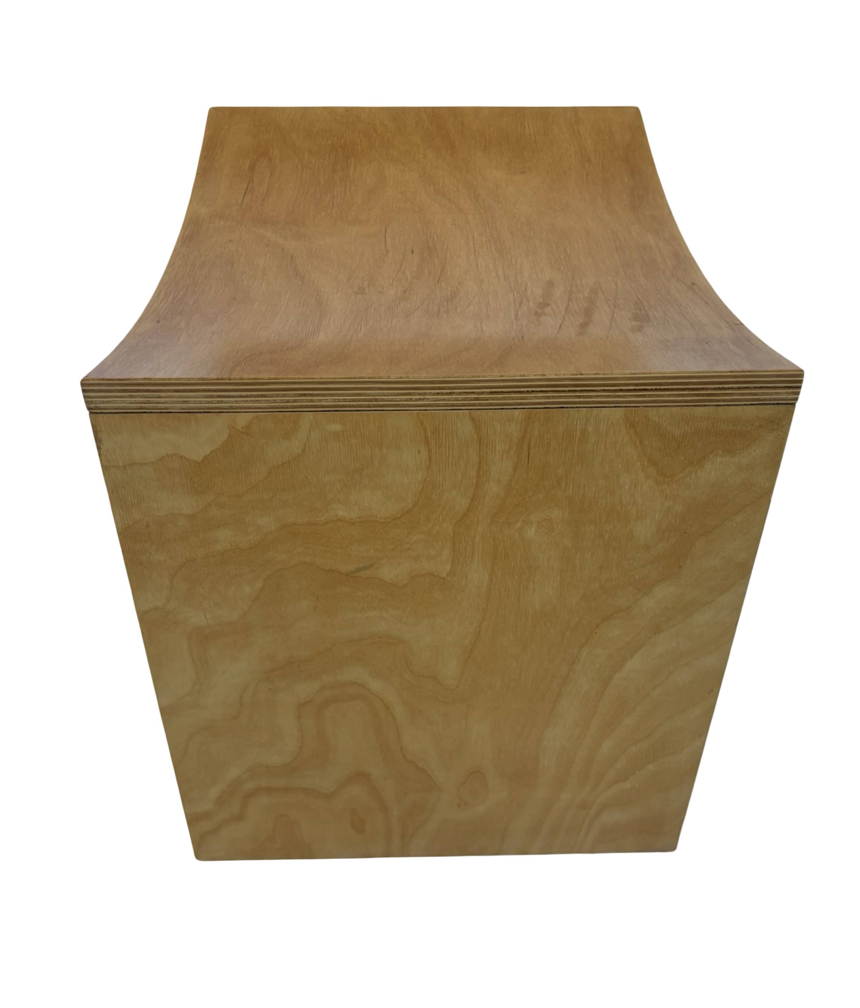 Vintage side table 80s curved plywood minimalist design