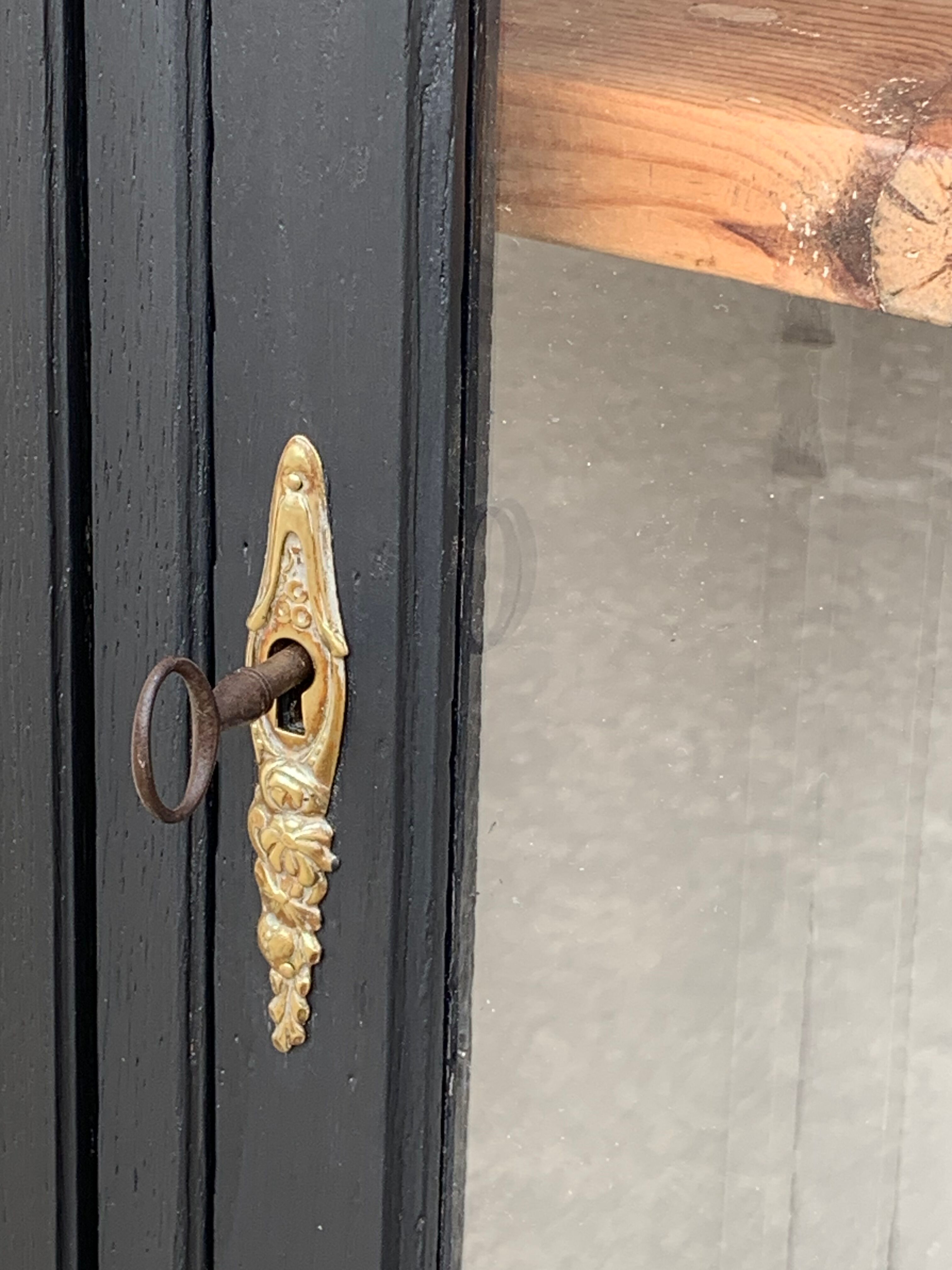 Parisian glazed art deco buffet