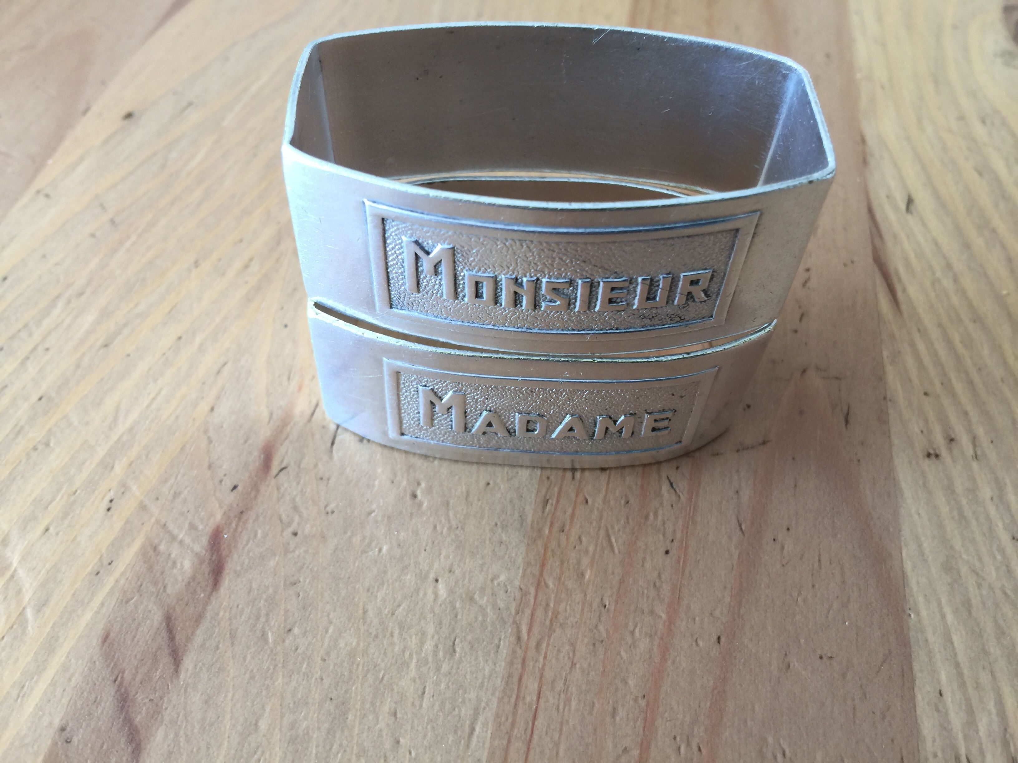 Silver towel round Mr Madame Art Deco