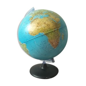 Globe terrestre made