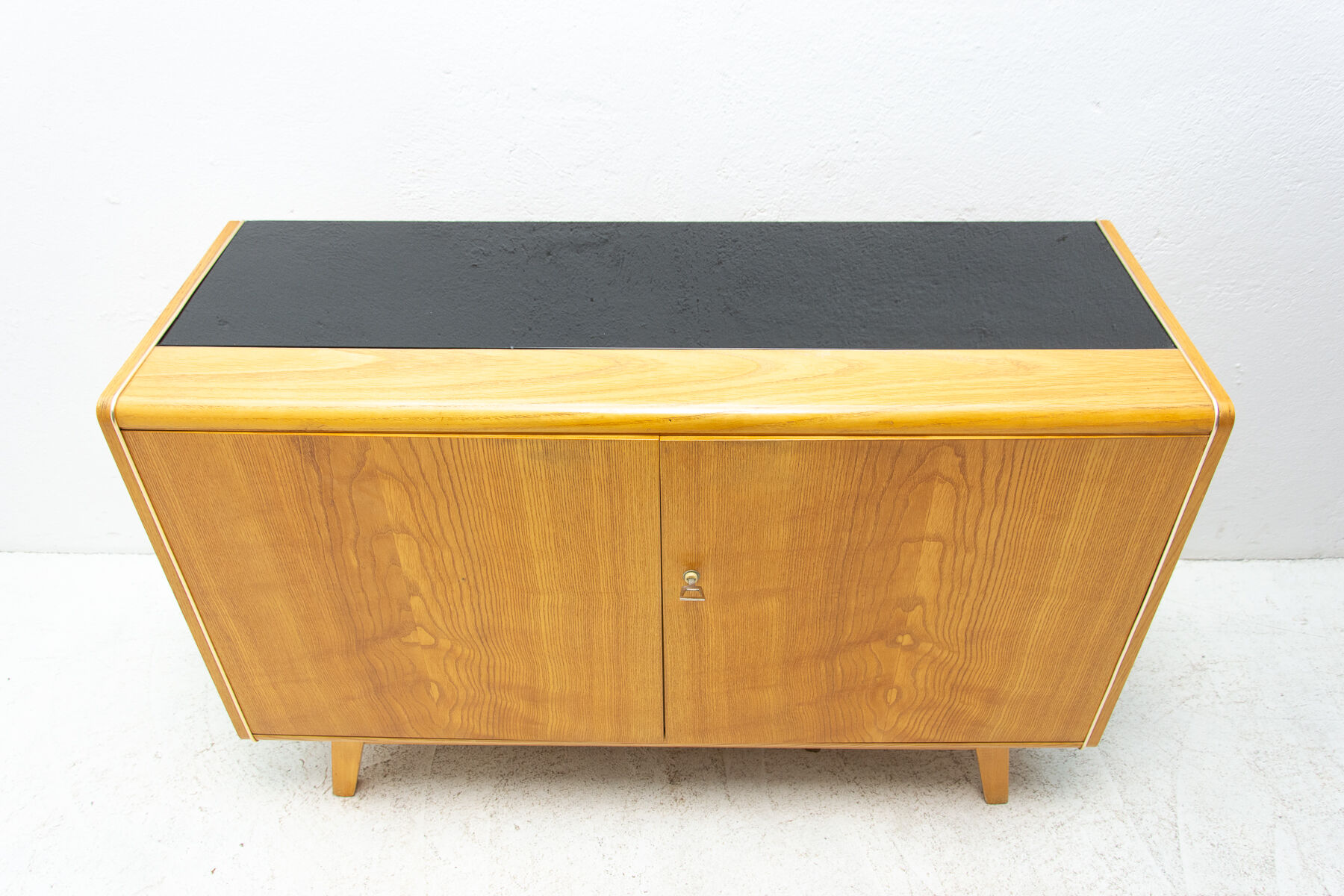 Mid century dresser by Nepožitek & Landsman for Jitona, 1970´s