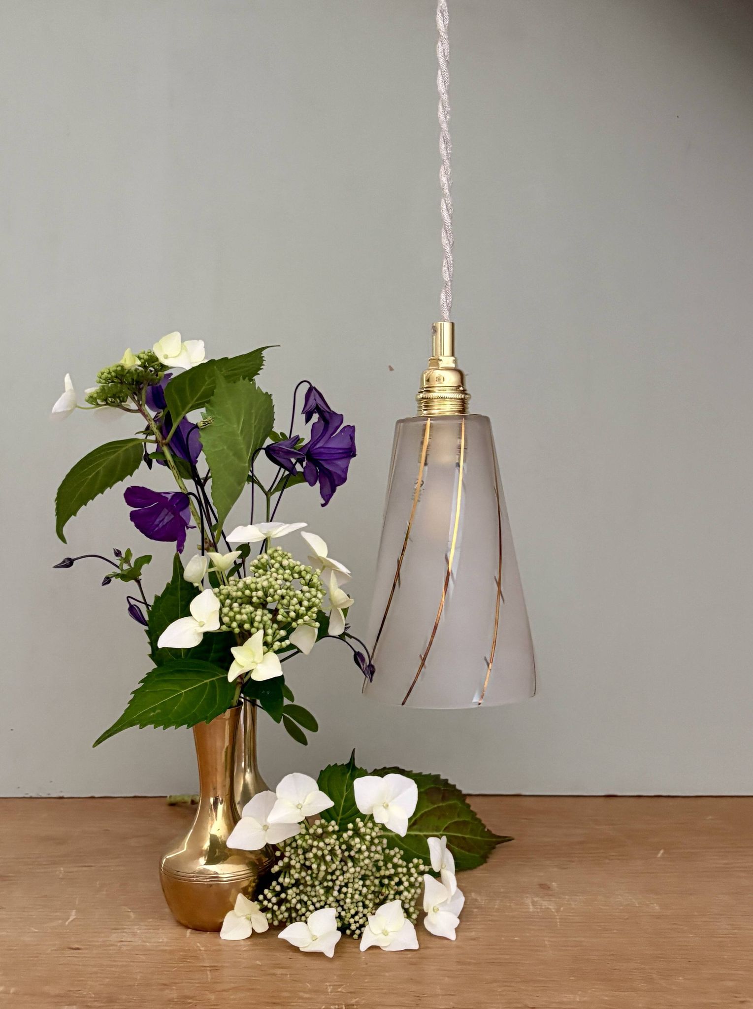 Vintage tulip pendant light in white frosted glass and gold trim
