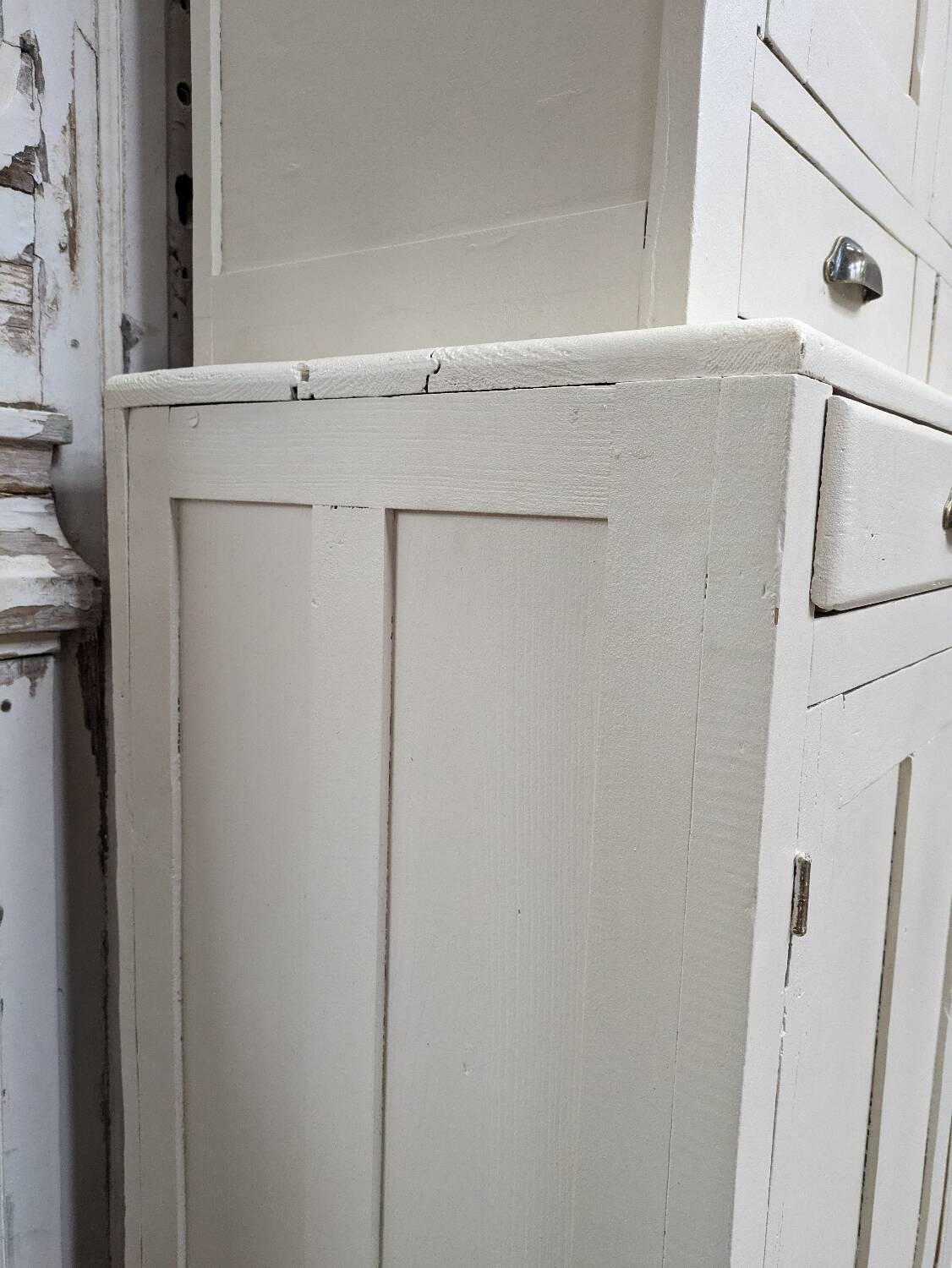 Parisian buffet 2-piece