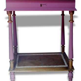 Dressing table completely restored by hand