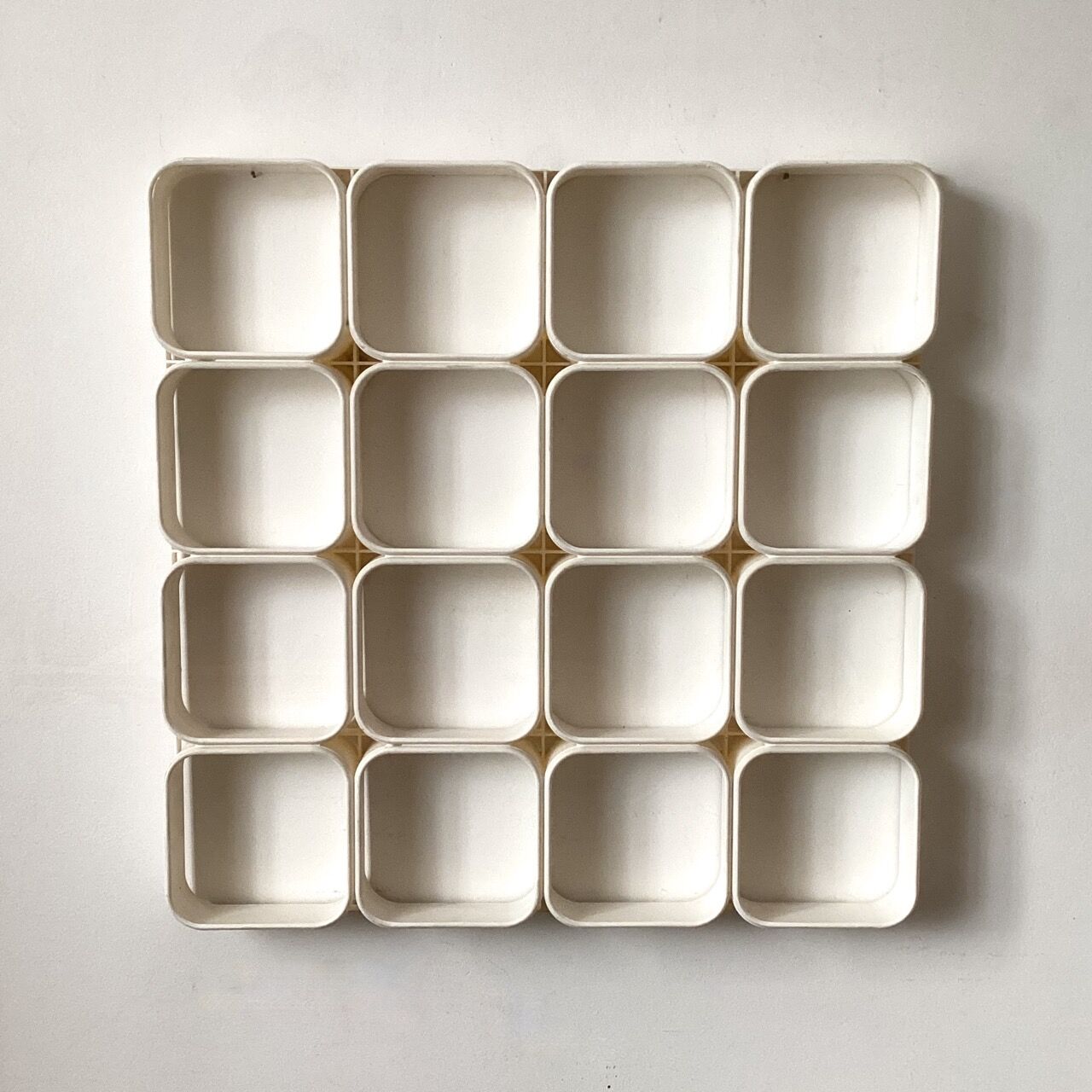 White 70's plastic module shelf