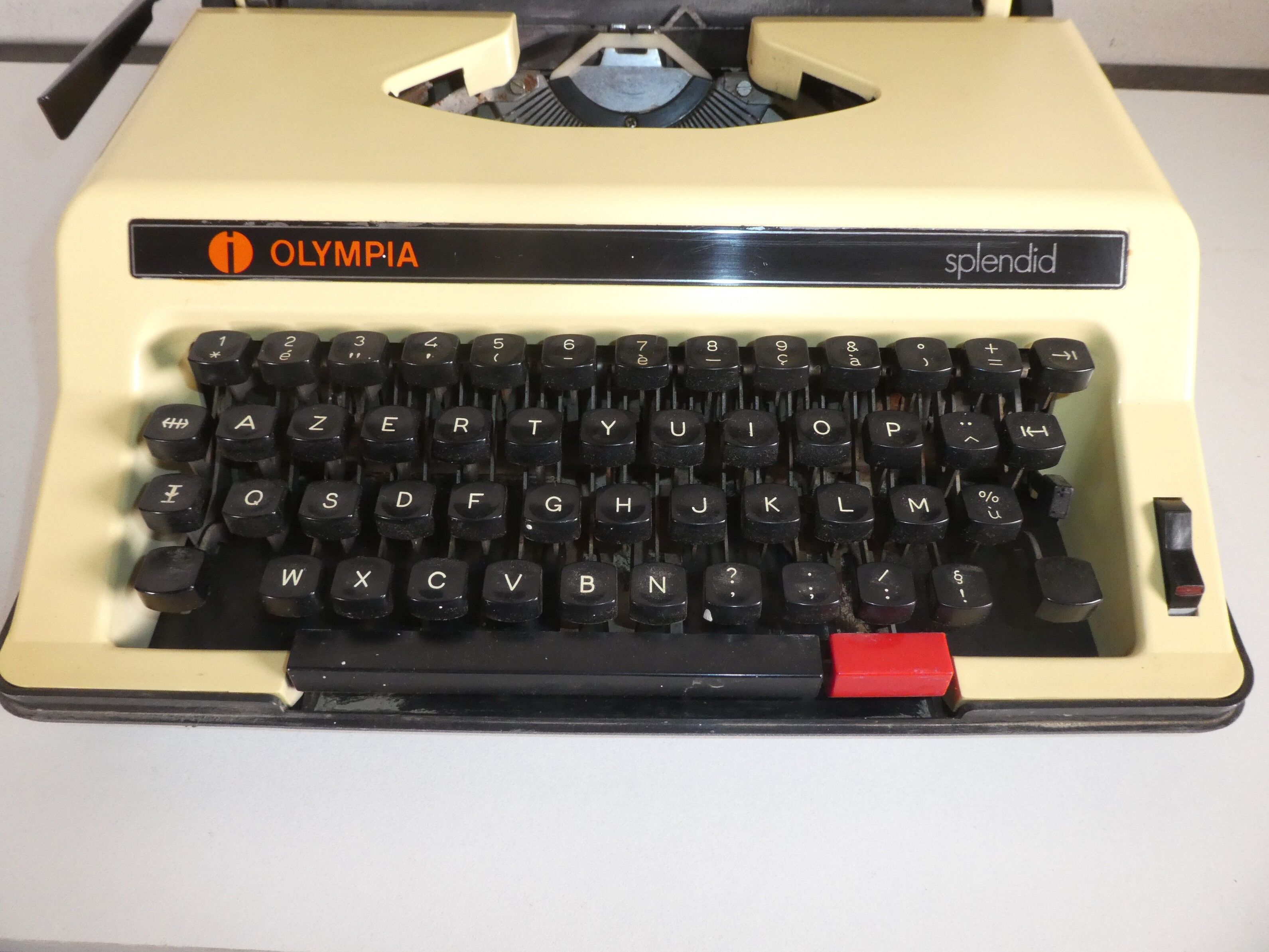 Olympia splendid typewriter
