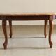 Table basse avec plateau en marbre