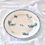 Plat en terre de fer oiseaux Choisy-le-Roi HB & C, XIXe siècle