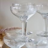 Set of 8 champagne glasses in chiseled blown glass