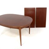 Scandinavian mahogany dining table, Sweden, 1960