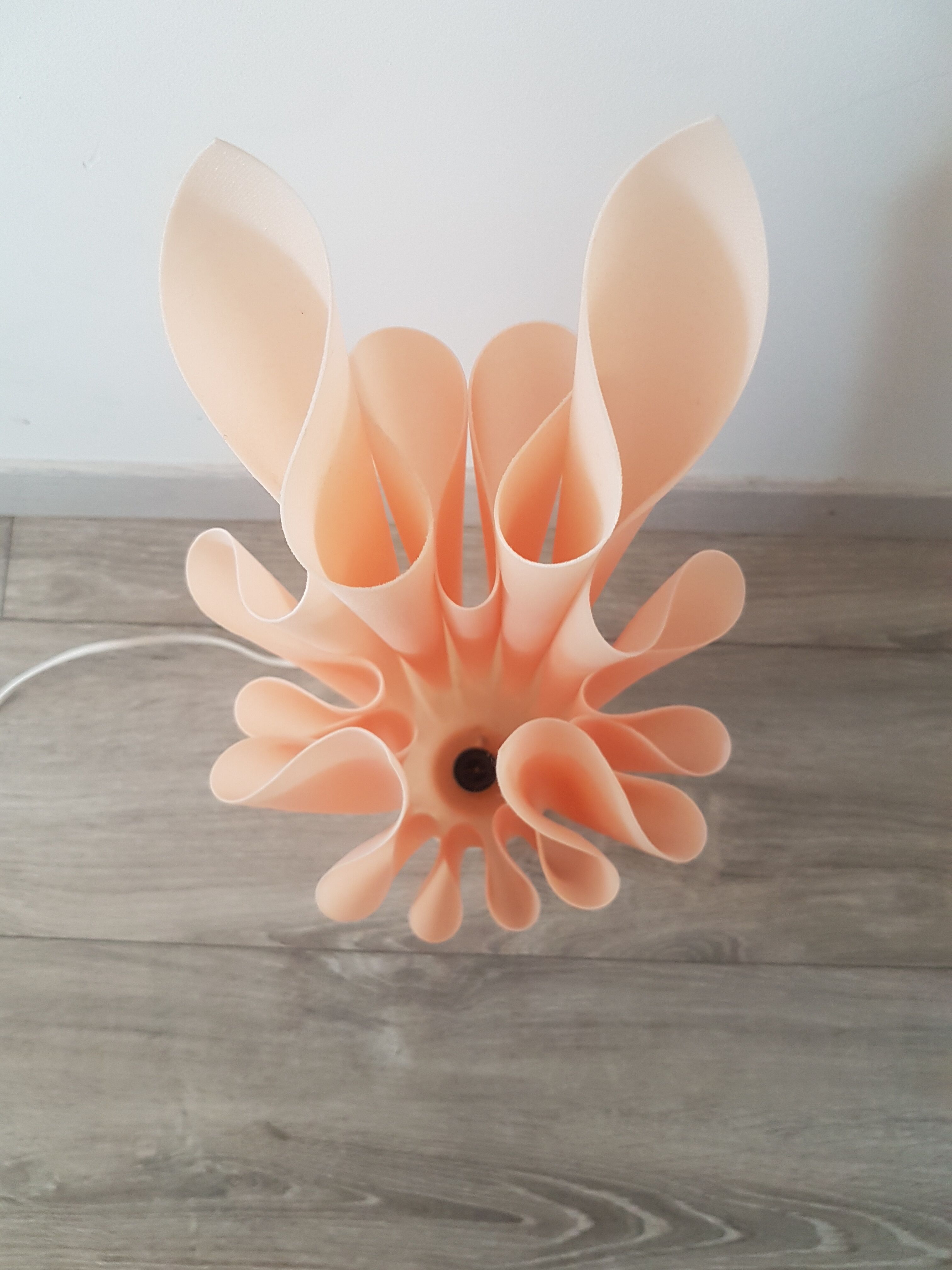 Superb vintage lamp by designer Georgia Jacob, Athena model signed and authenticated.