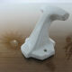Paire de patères en porcelaine blanche Art Deco années 30 40