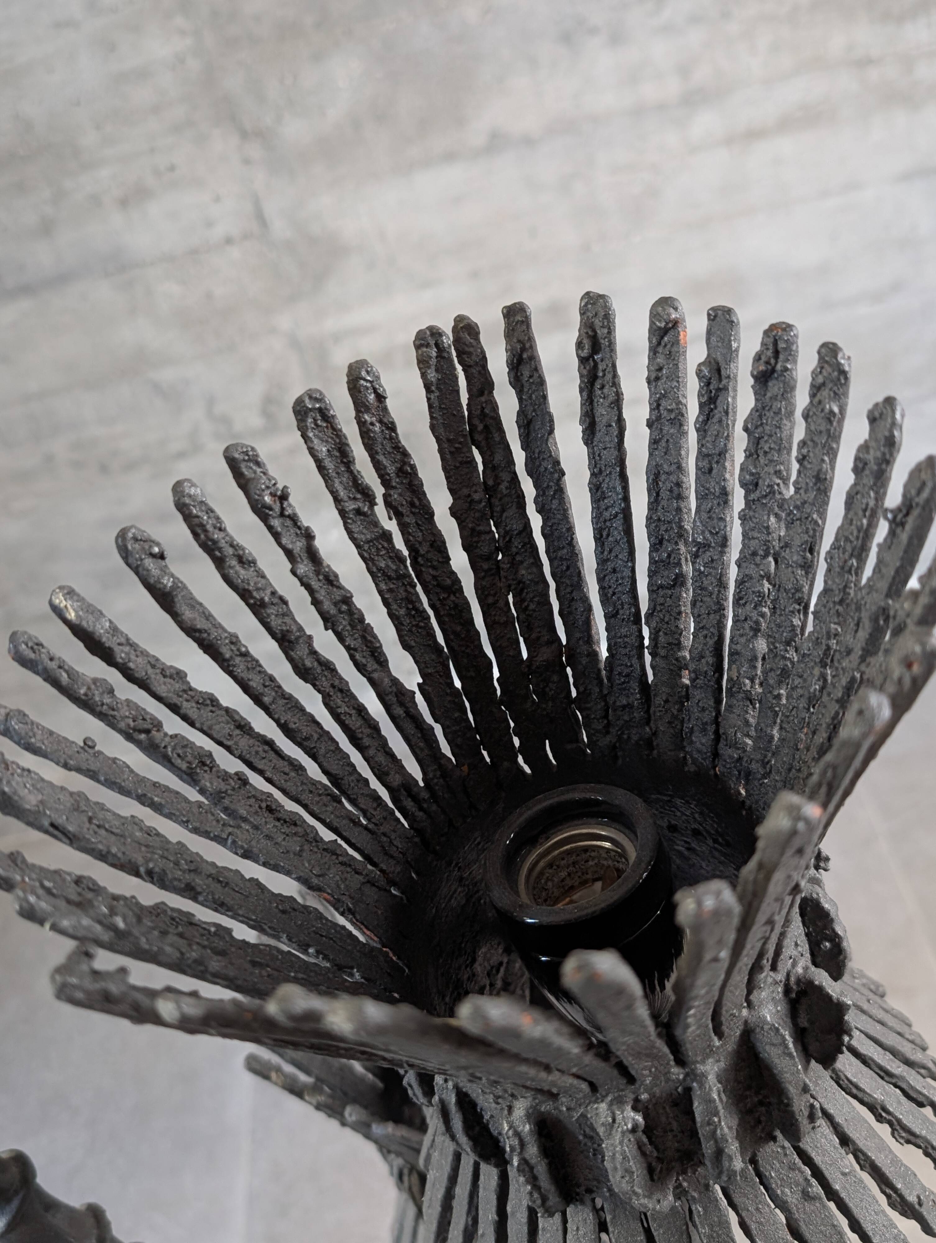 Brutalist floor lamp with five thistle-shaped lights in black wrought iron, 1970s