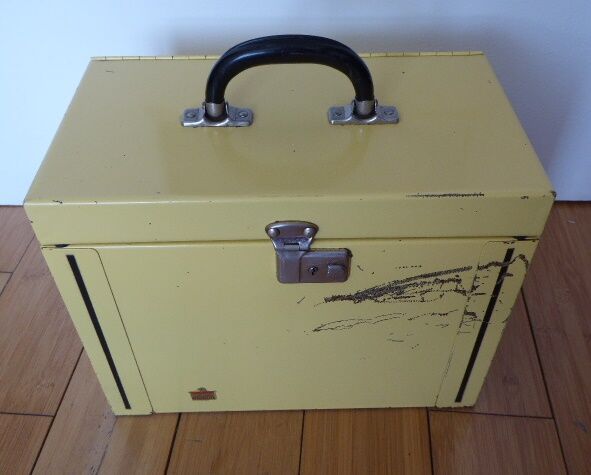 COLUMBIA - suitcase vintage 50/60s yellow metal Binder