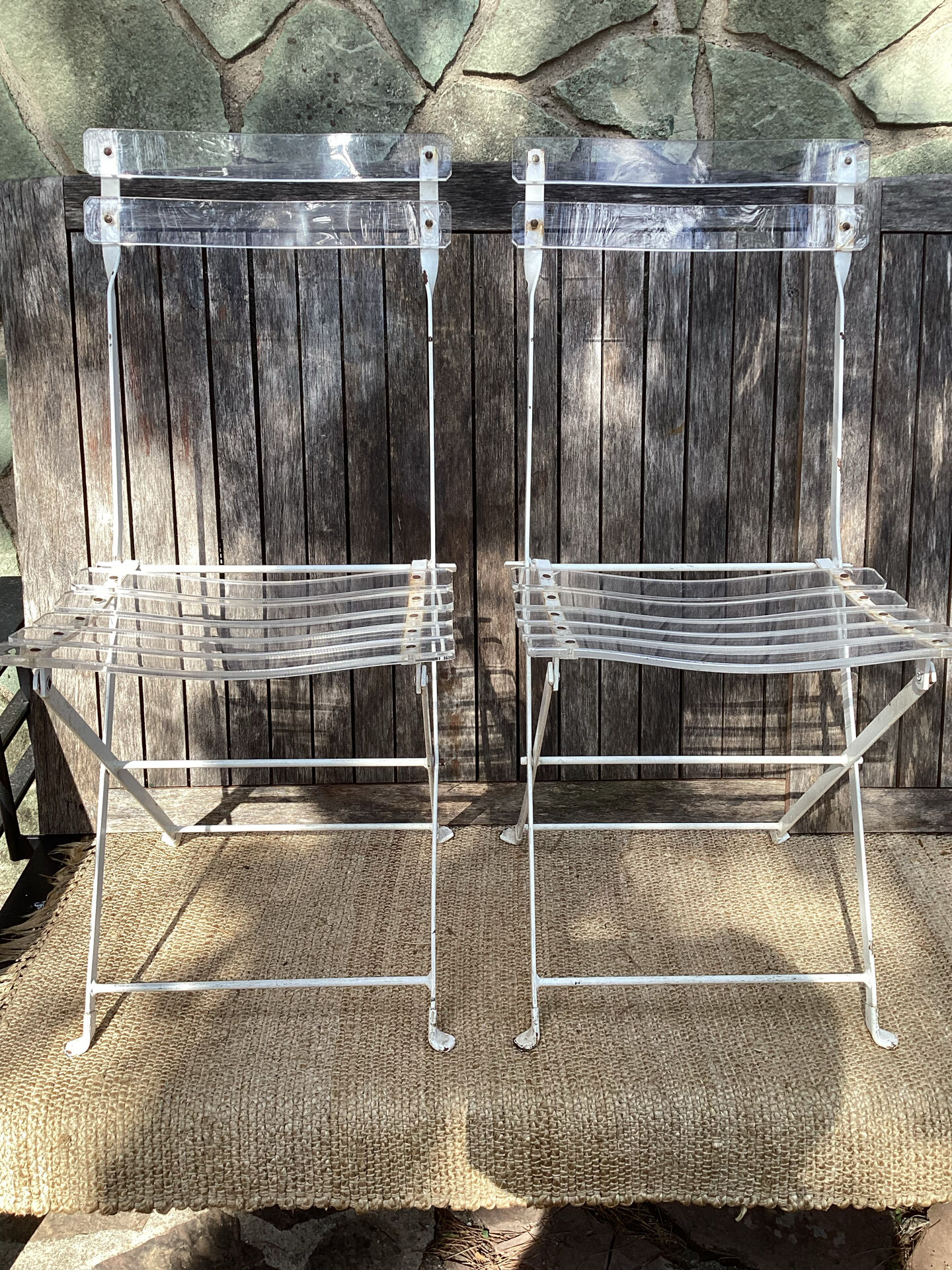 Chaises pliantes vintage << les invisibles >>