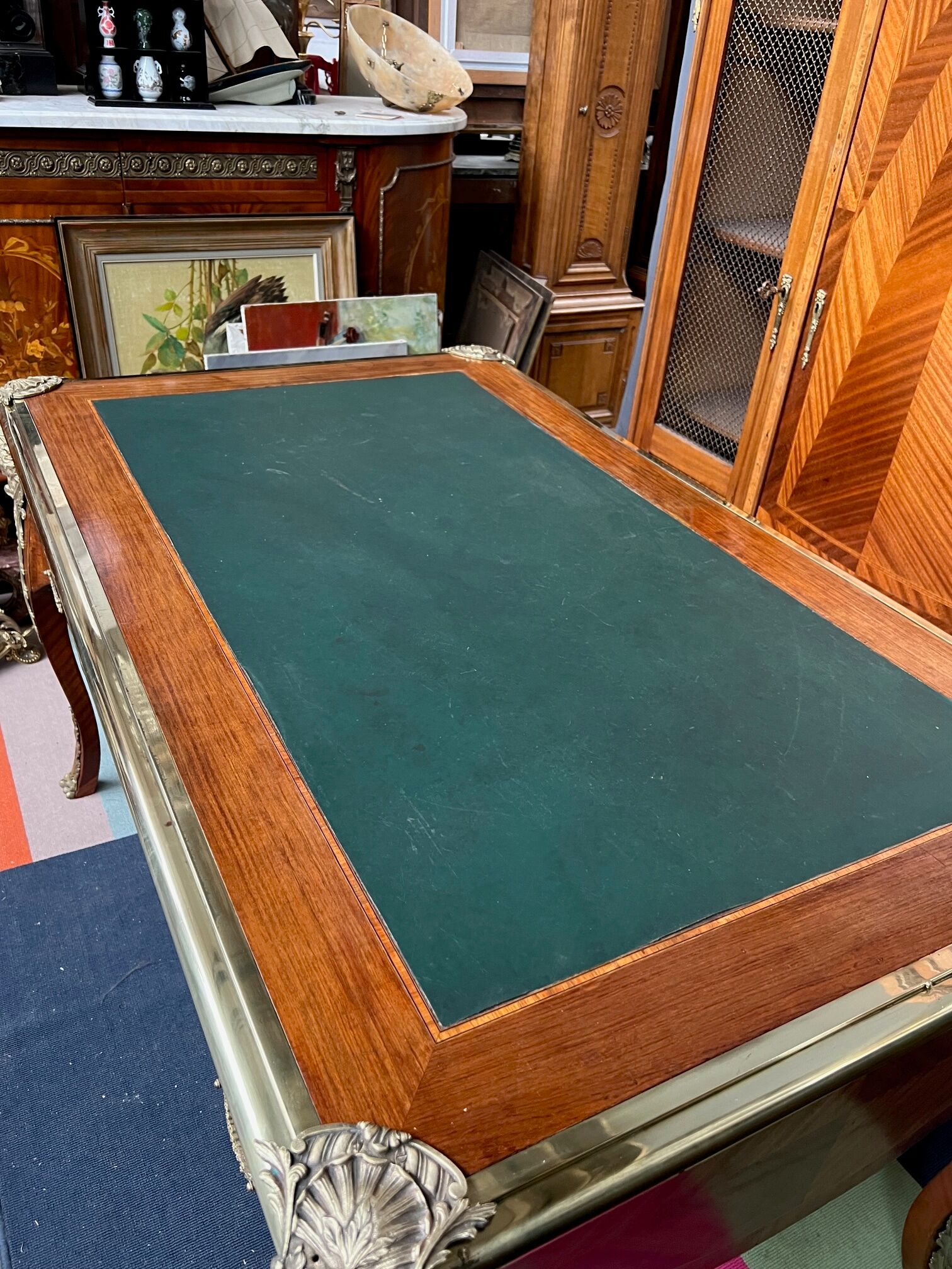 Bureau de style français Régence
