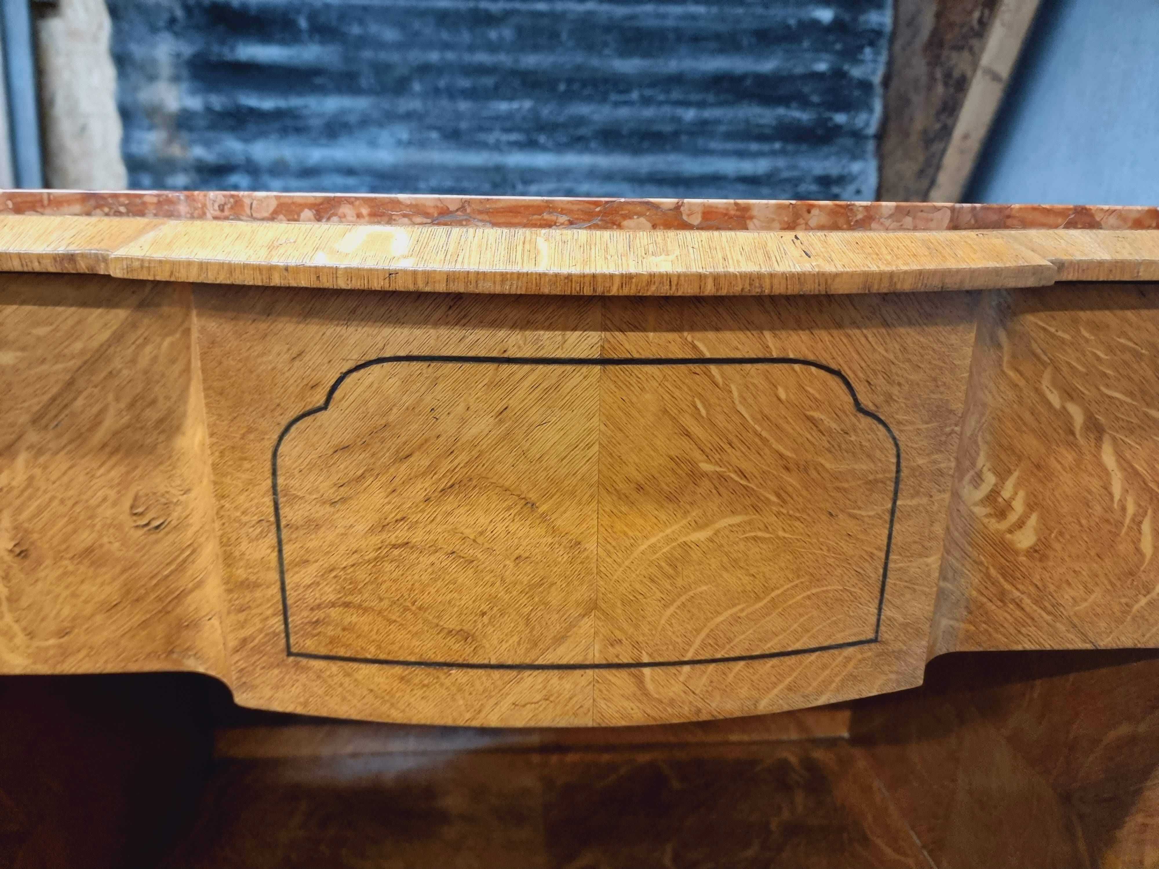 Commode Art Déco ancienne 86 x 110 cm
