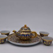 Miniature tea service in Benjarong style – Hand-painted porcelain