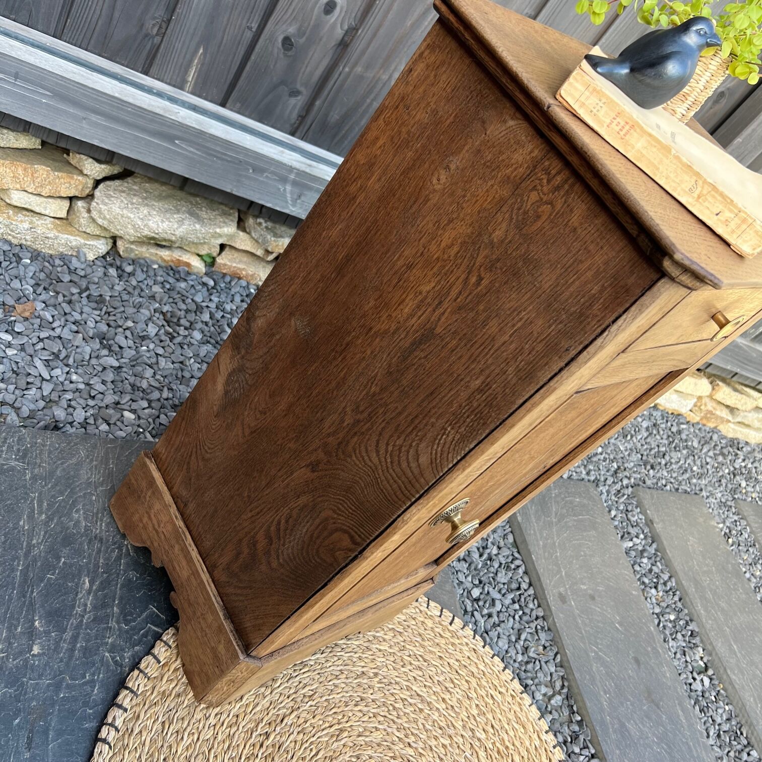 Chevet restauré en chêne massif