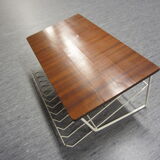 String-style Scandinavian wall tablet