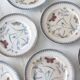 3 assiettes anciennes anglaises en porcelaine. Faïencerie: pinder bourne and co.
