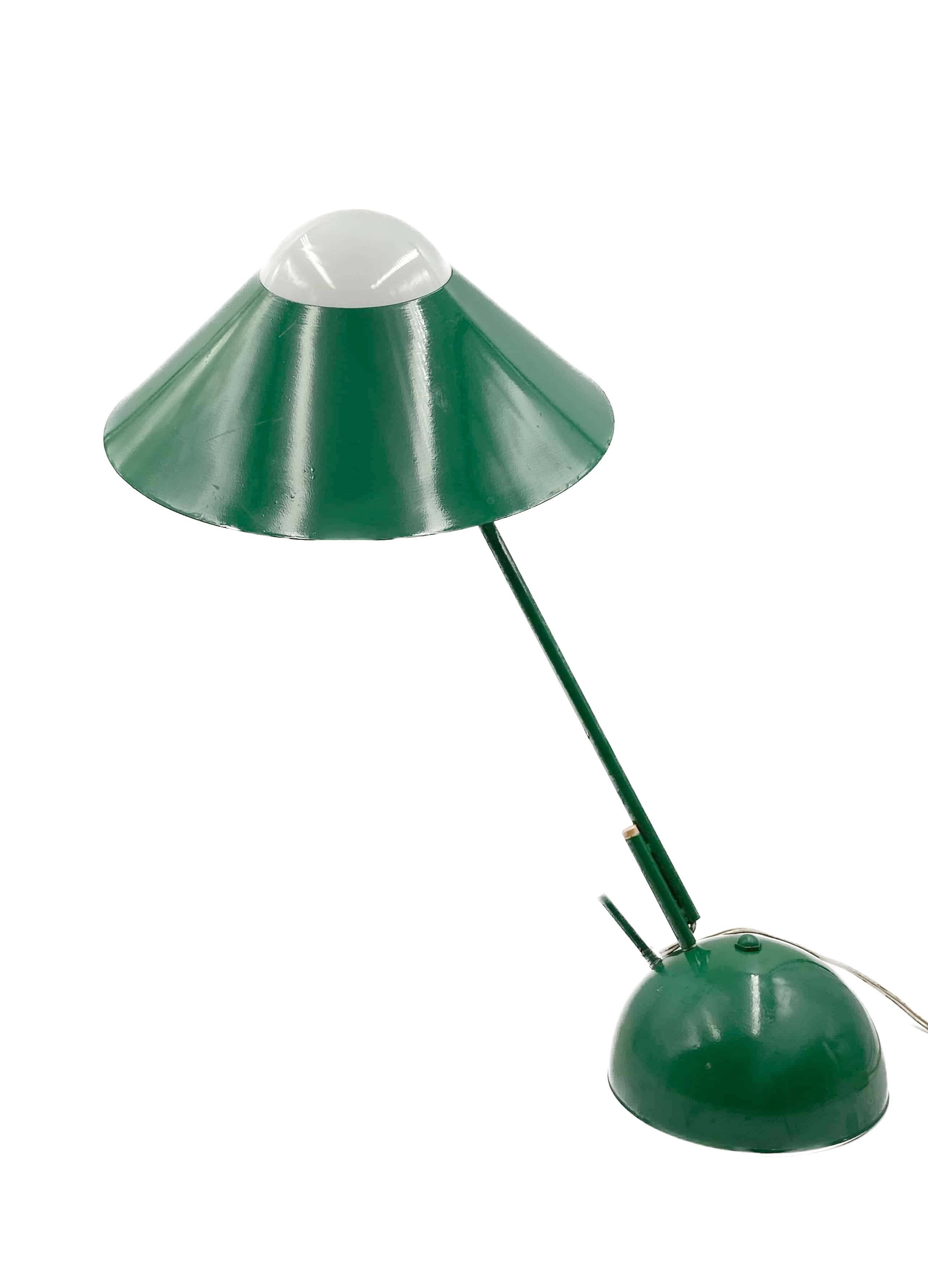 Space Age green table lamp, Italy 1970s