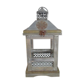 Ancient garden lantern