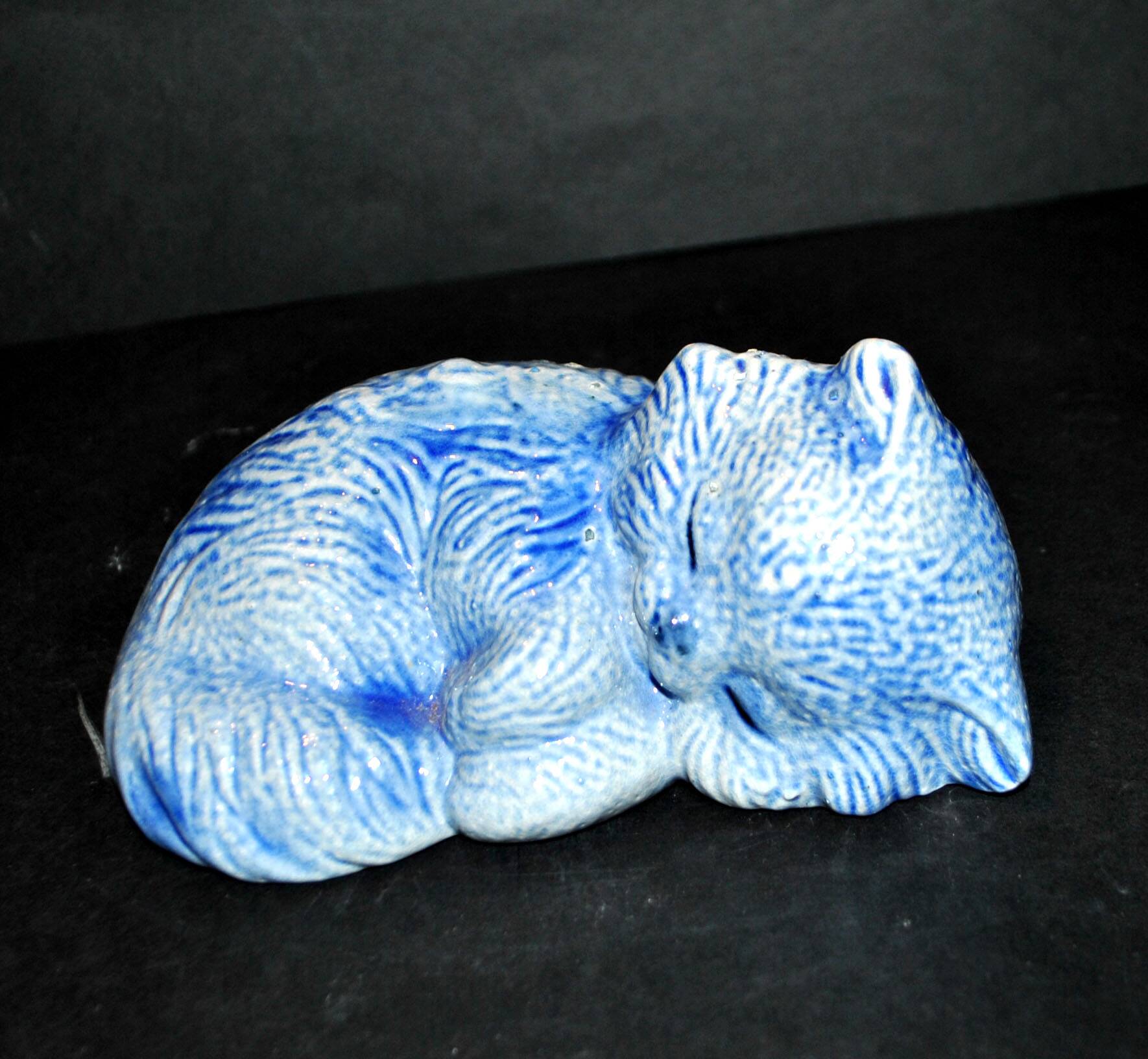 Alsace sandstone cat sculpture BETSCHDORF