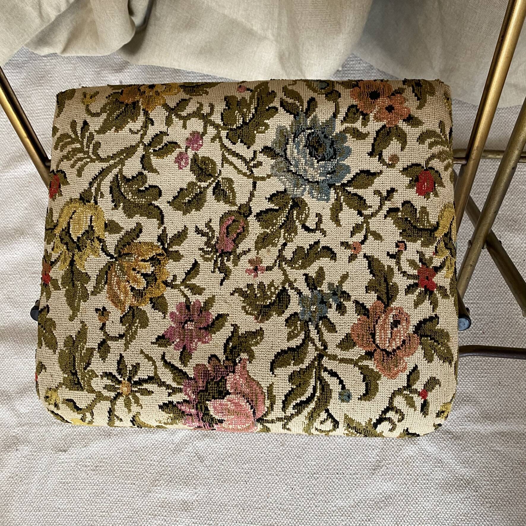 Lafuma folding chairs "Chantazur" floral upholstery from the 1960s.