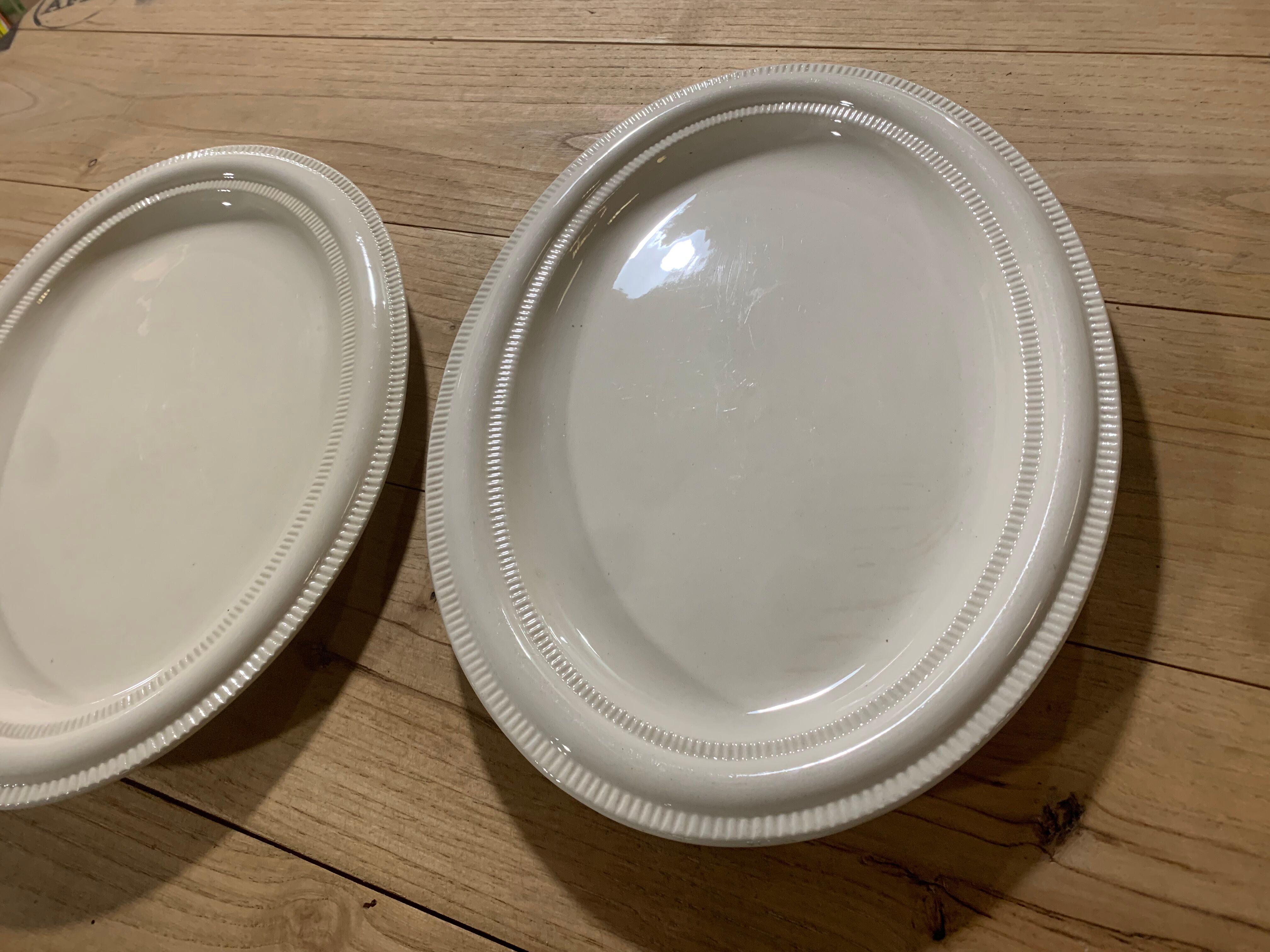 2 oval dishes marked boch Frères La Louvière Belgian