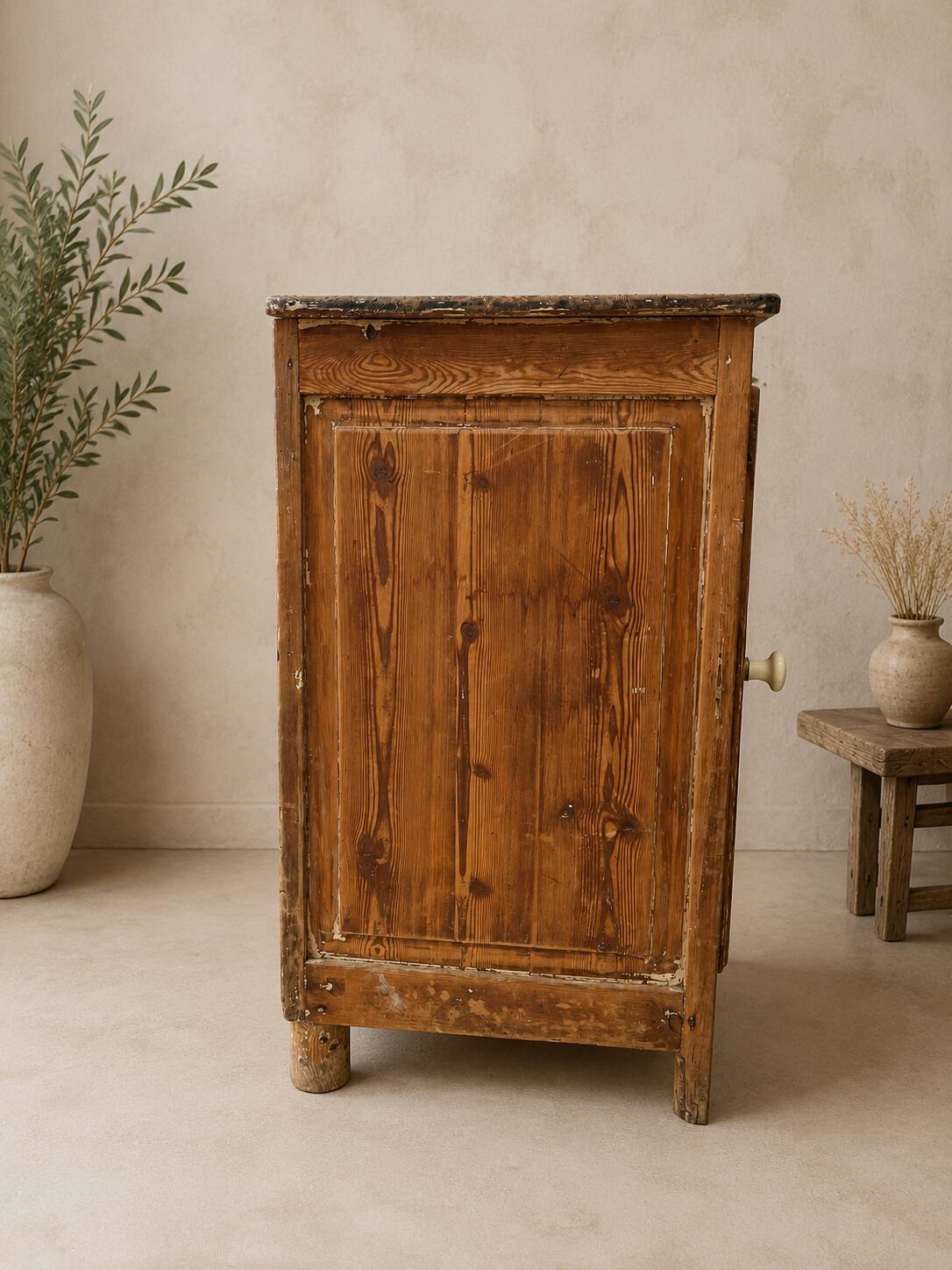Rustic old buffet in solid pine — original patina